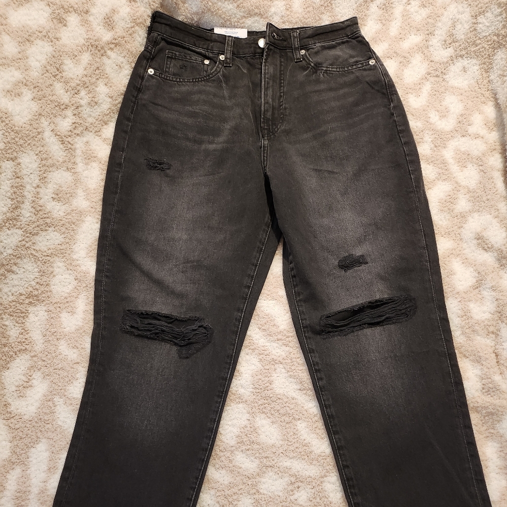 Jean - Picture 3 of 6